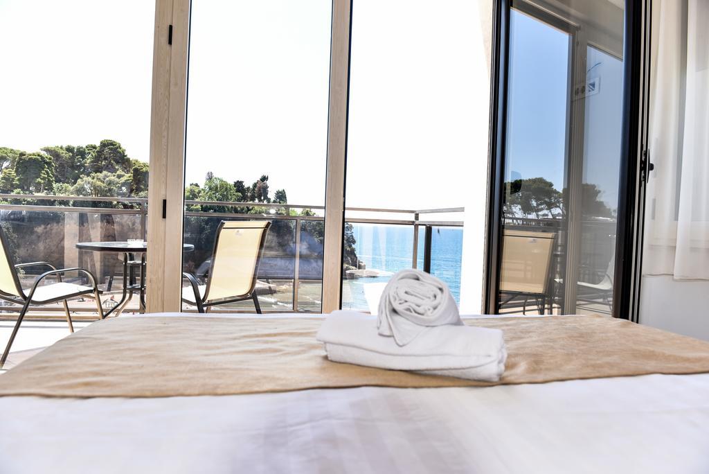 Hotel Cruiser Ulcinj Exteriér fotografie